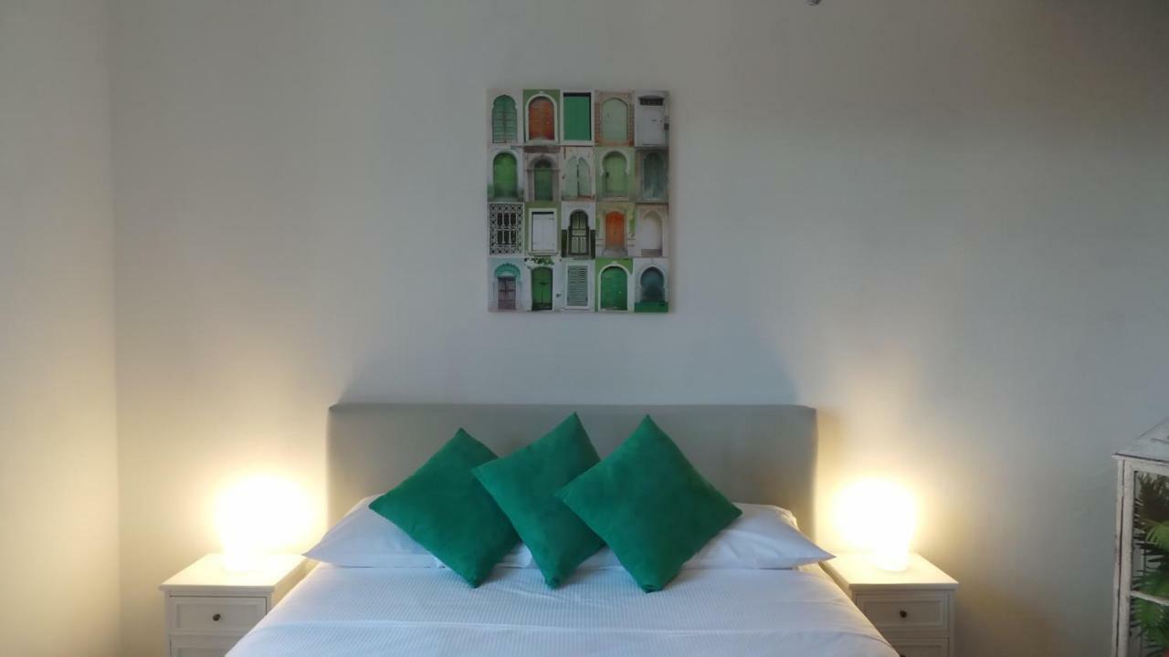 Number9 - Now With Air Conditioned Rooms Carlipa Exterior foto