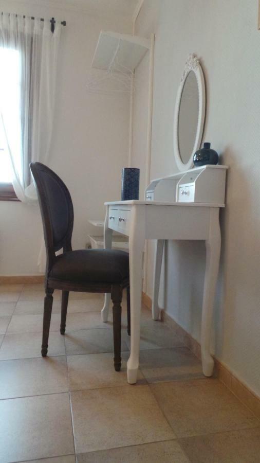 Number9 - Now With Air Conditioned Rooms Carlipa Exterior foto